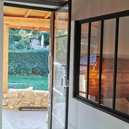 Le Pamaro Landhuis *